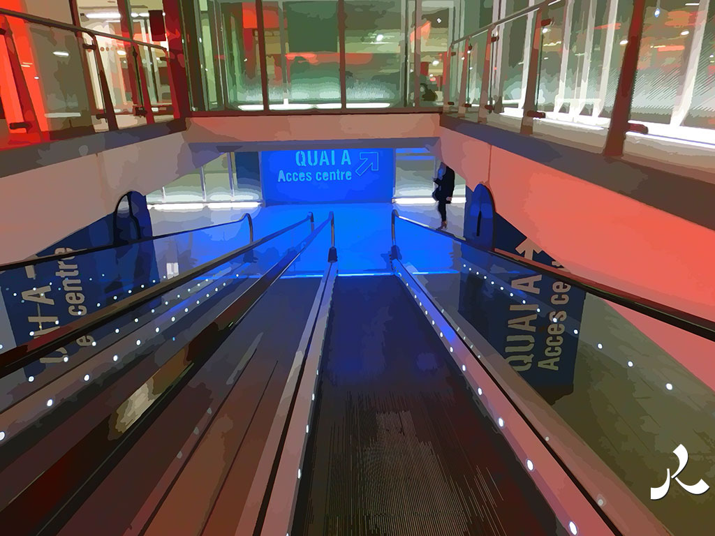 l'escalator du centre commercial